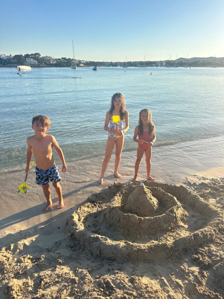 Mallorca mit Kindern am familienfreundlichen Sandstrand